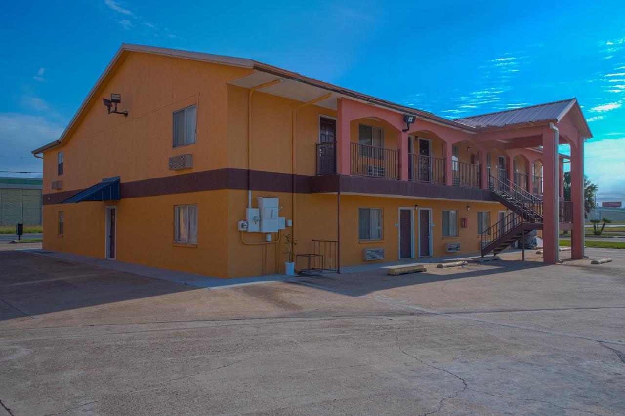 Texas Inn San Benito Near Harlingen Kültér fotó